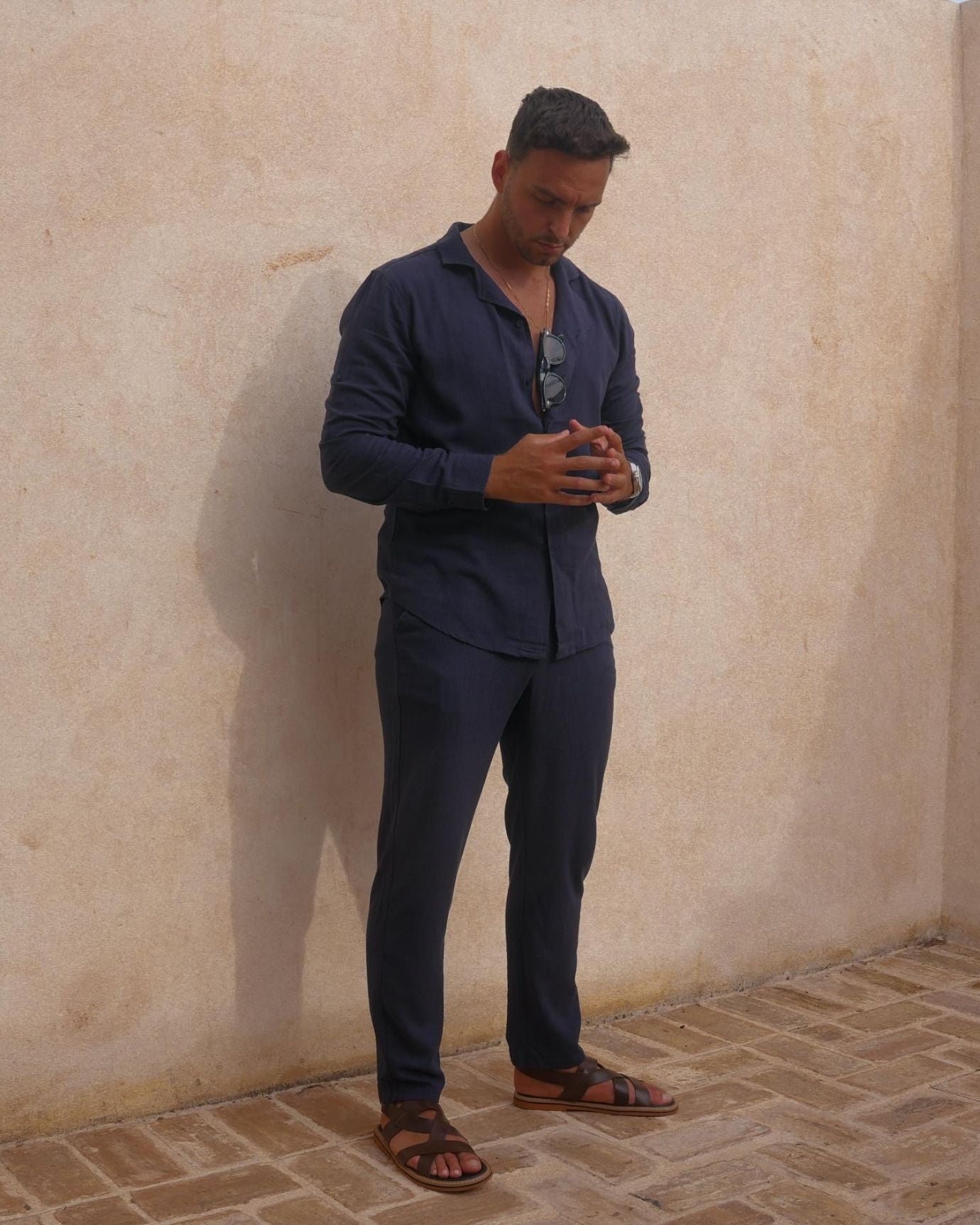 Old Money Dolce Vita Shirt - Navy Blue