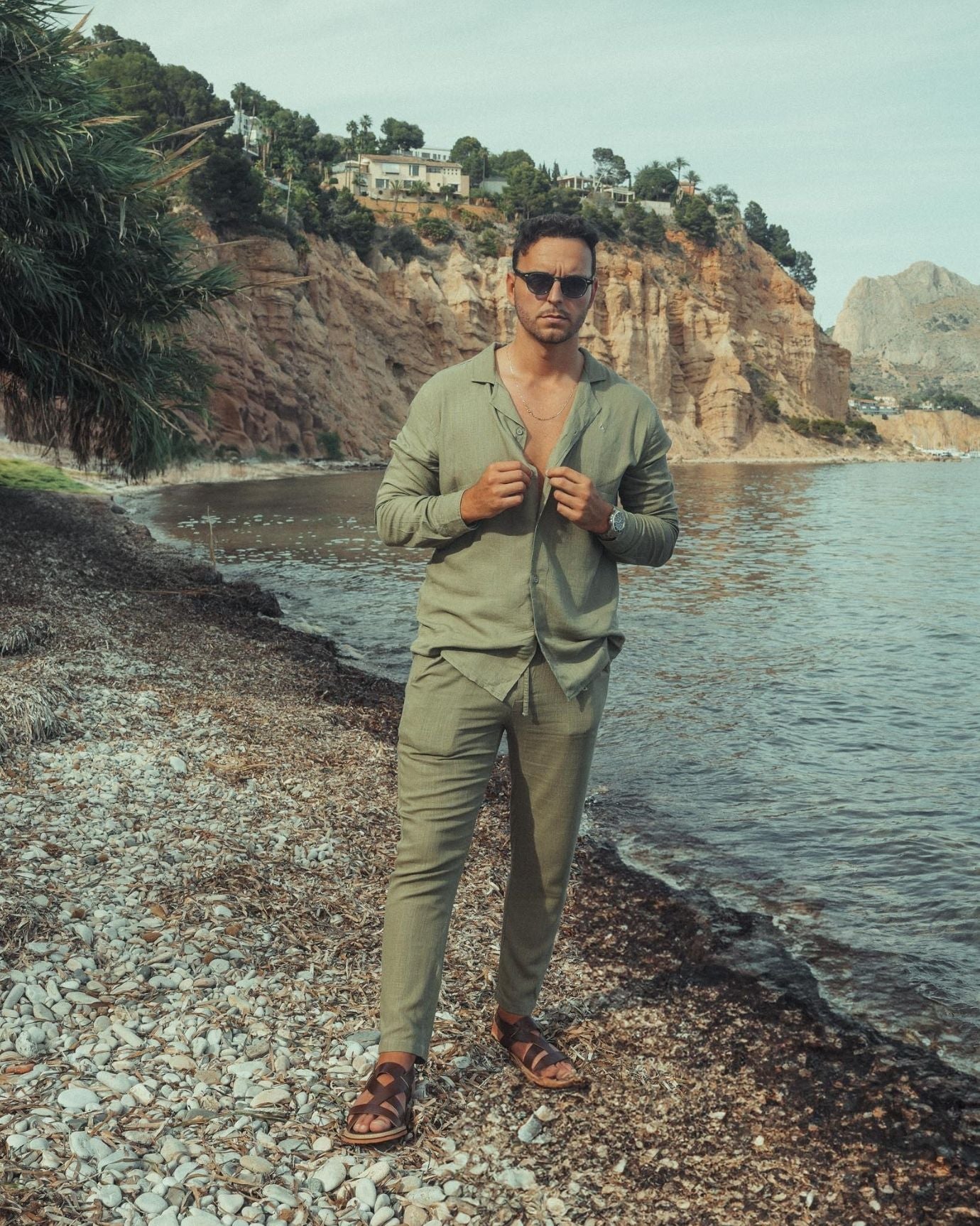 Old Money Dolce Vita Shirt - Soft Green