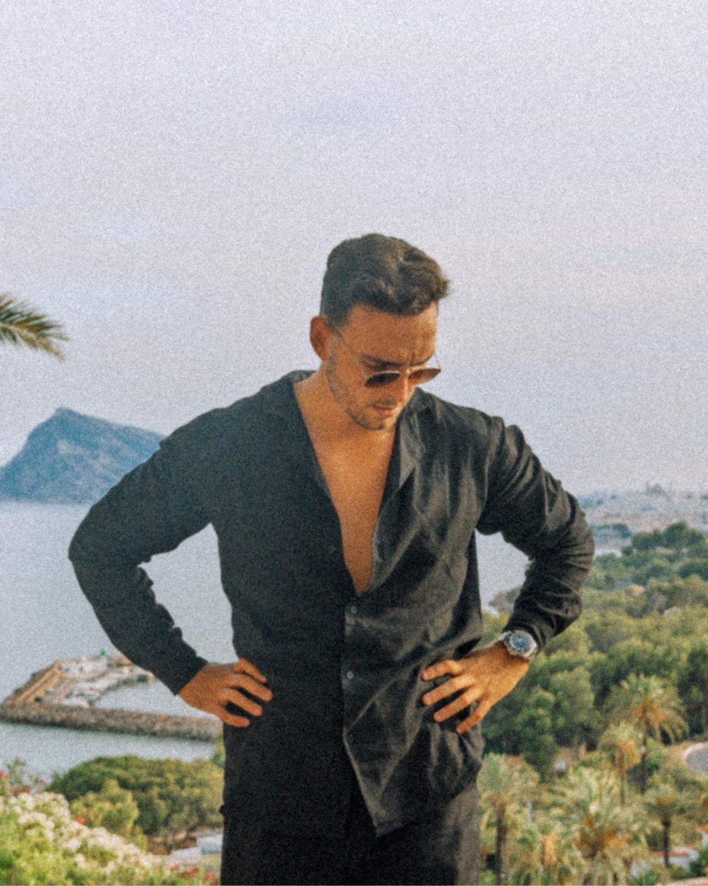 Old Money Dolce Vita Shirt - Black